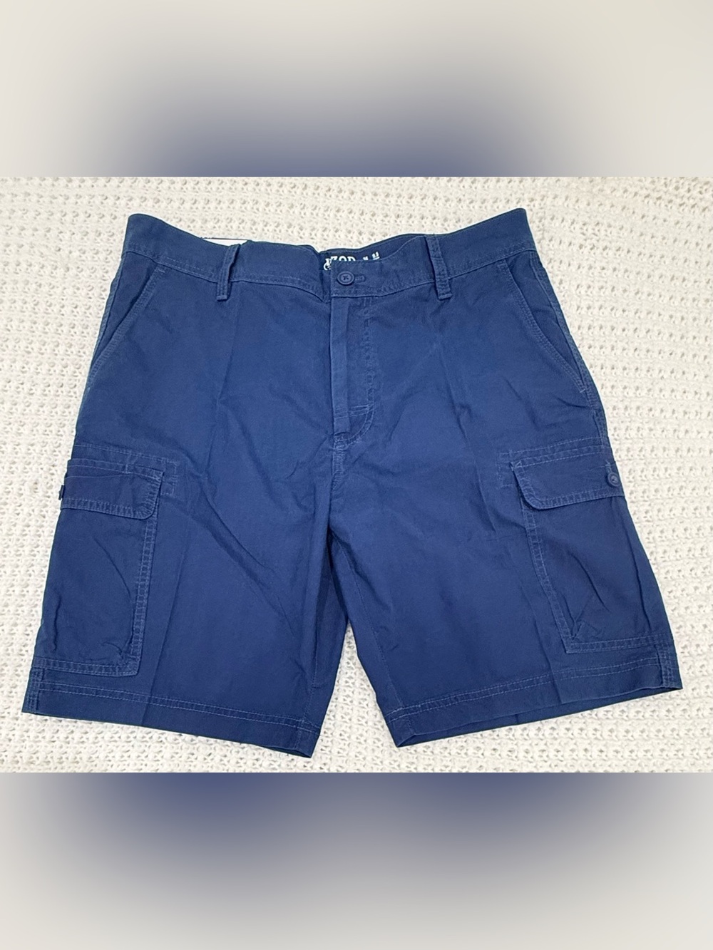 Izod saltwater cargo shorts in medieval blue size 36W